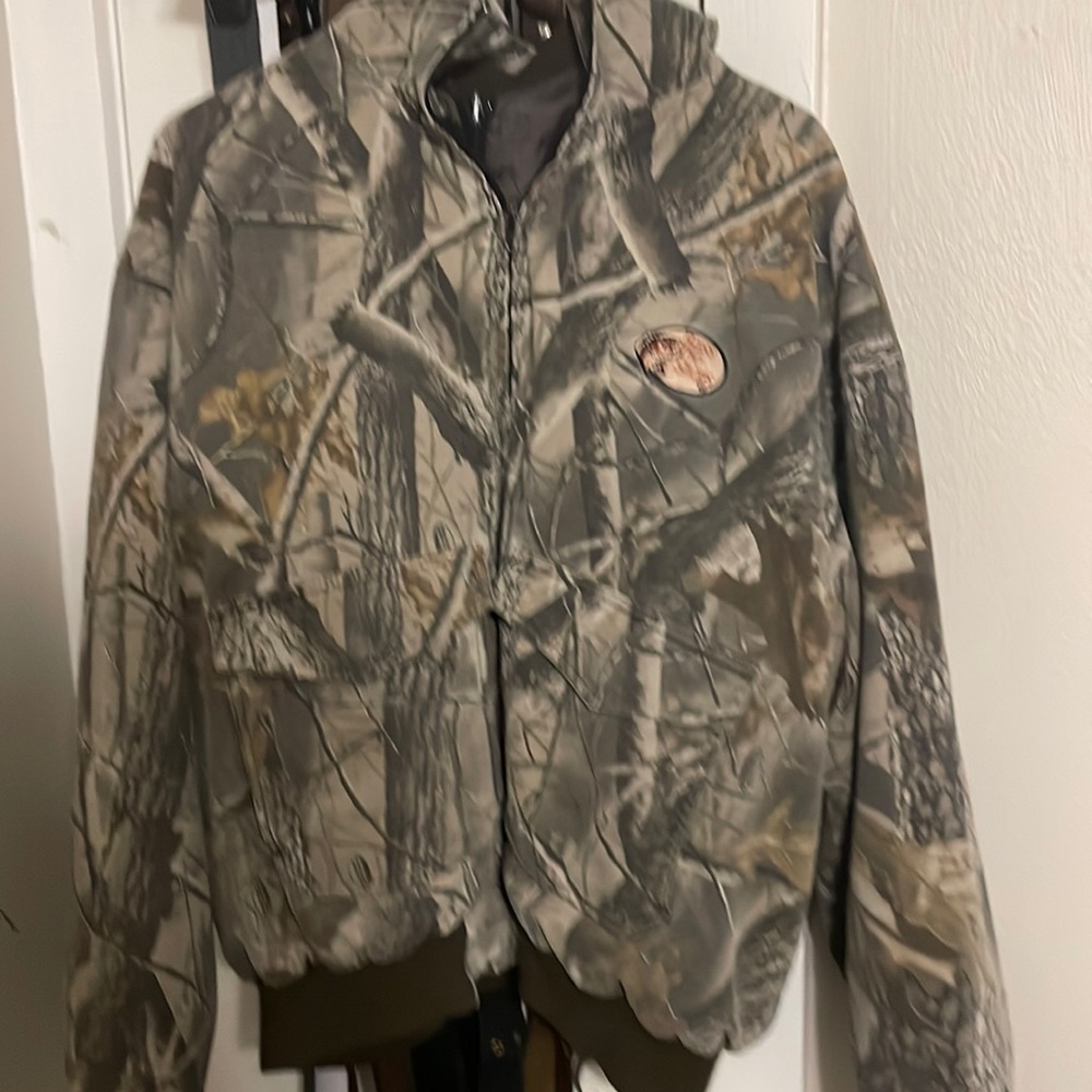 Bass pro shop xl jacket